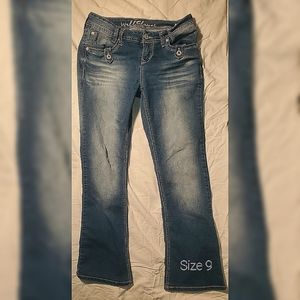 Wallflower Jeans; Juniors Size 9